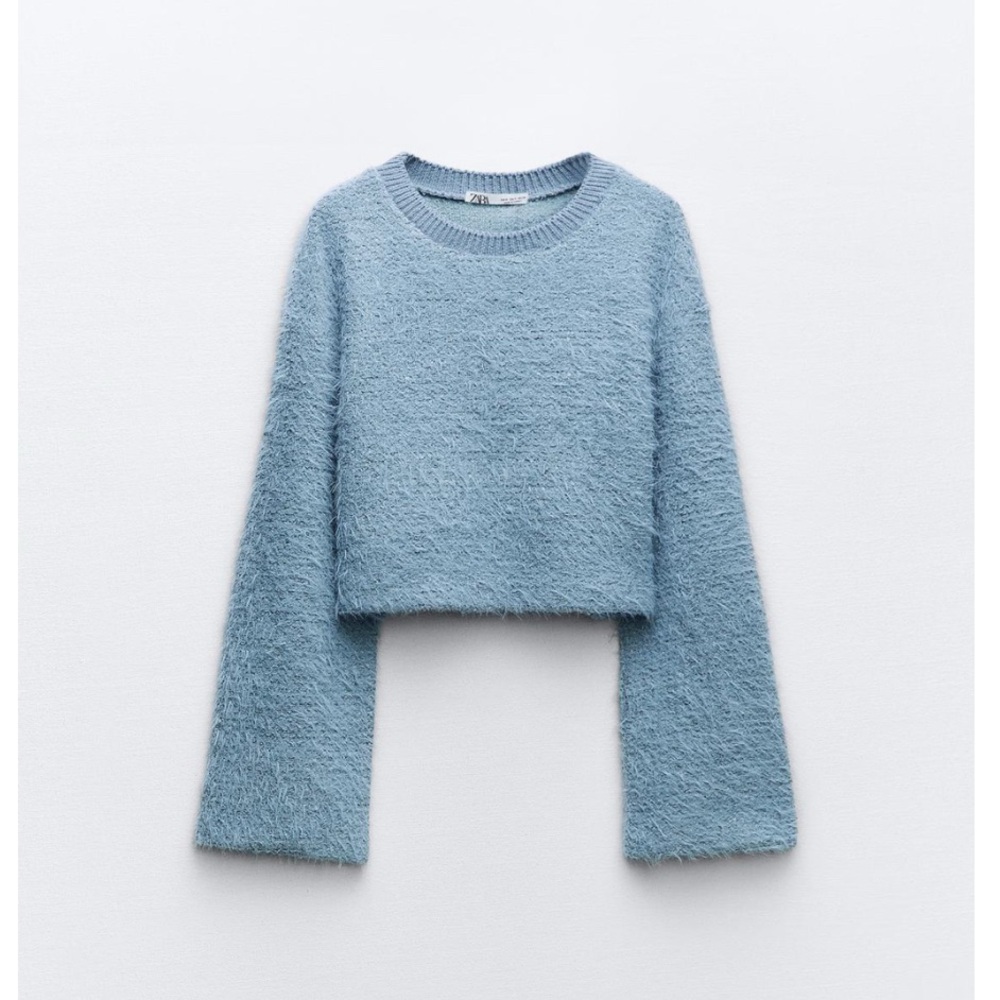 Zara faux fur Soft Blue Crew neck Sweater